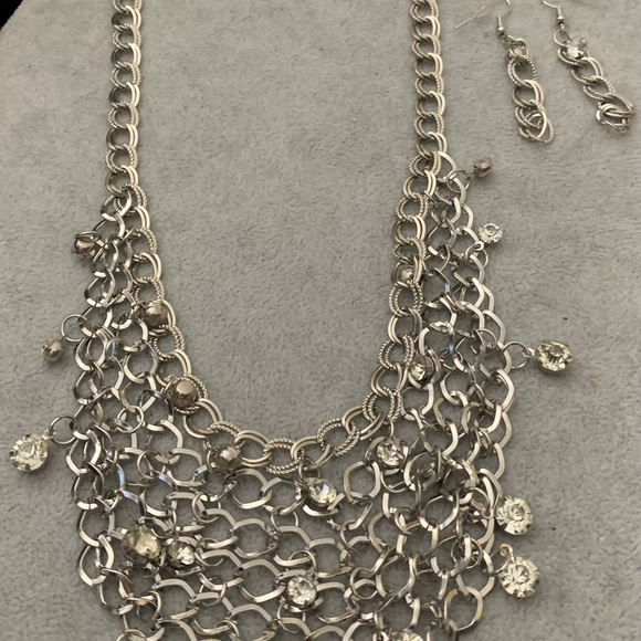 Fun dripping with diamonds necklace(faux, of course) hanging chain earrings set. - Picture 7 of 7